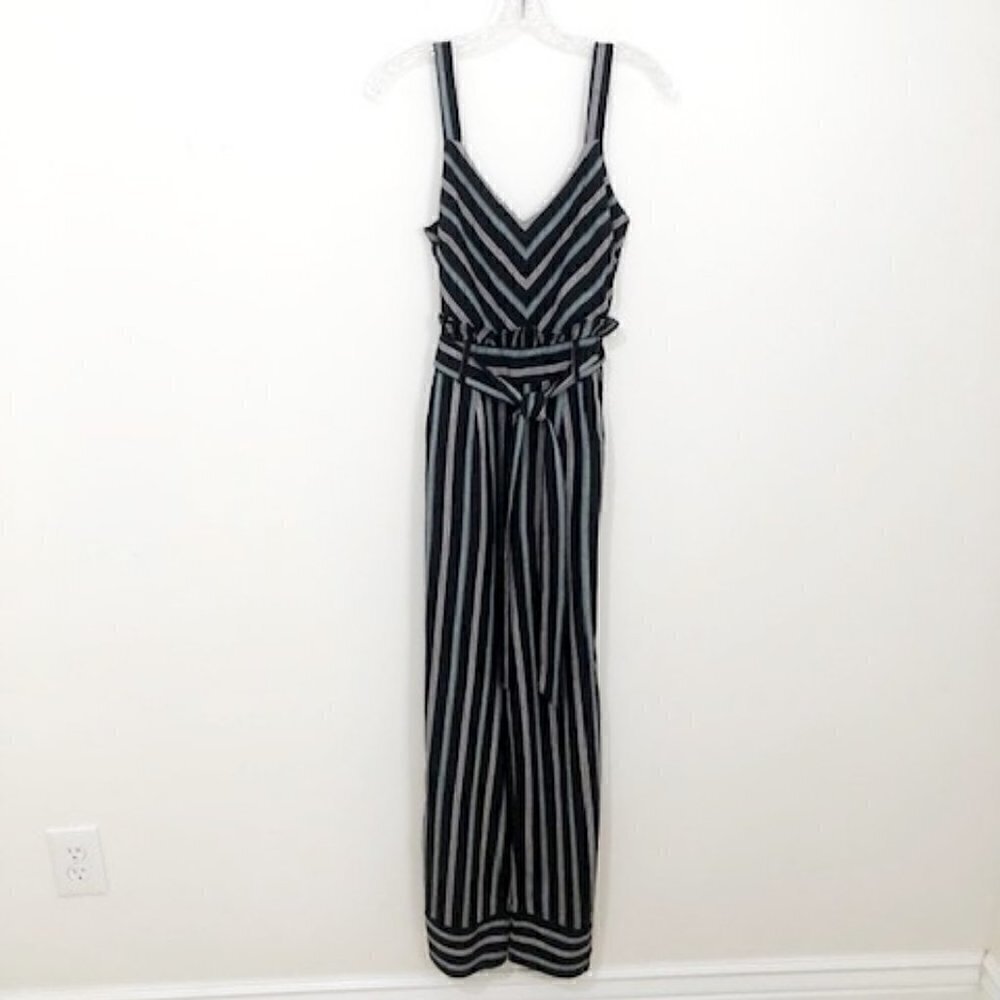 FRANCESCA'S Harper Heritage Antonia Belted Black Striped Jumpsuit - Picture 2 of 8